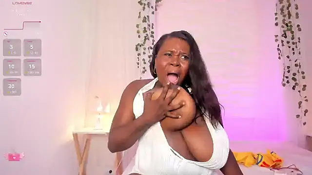 IvyBennet_ XXX чат на живо