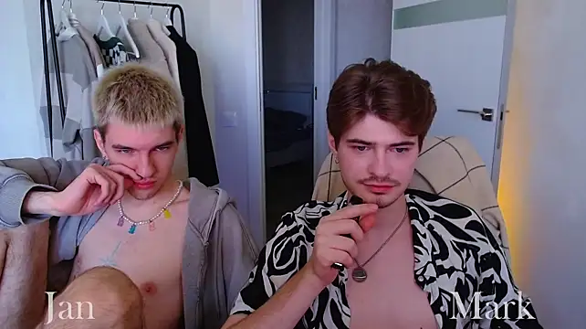 itsyanbb Show Webcam