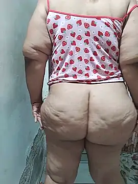 Vydinha Adlı Modelin Canlı XXX Sohbeti