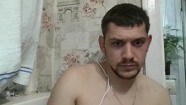 Mark1404 Show in webcam