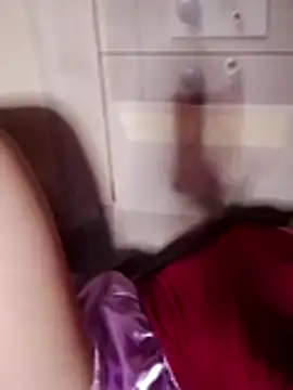 Baby-kis03's Webcam Show