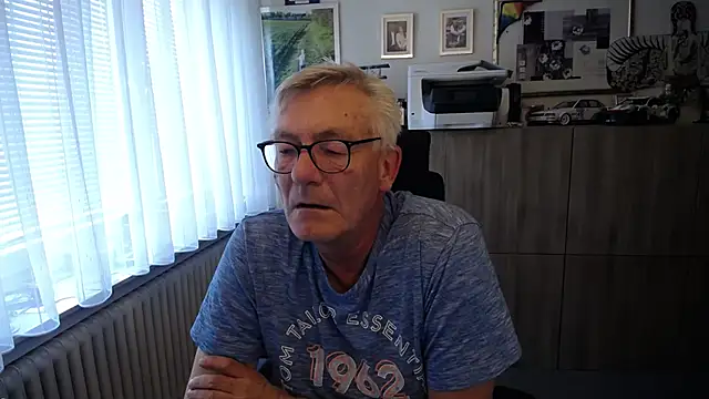 randyandy67 在線直播表演