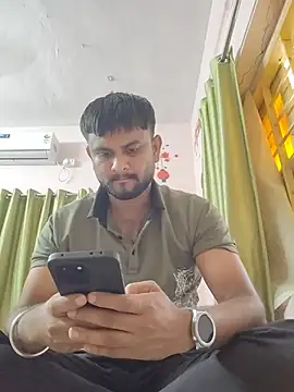 הופעת וובקאם של Online__sugardaddy07