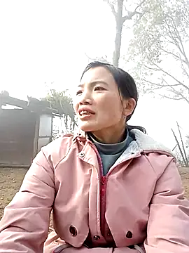 ngan-cute's Webcam Show