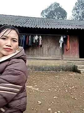 عرض كام ngan-cute