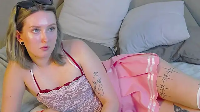 MarianeSun Chat XXX in diretta