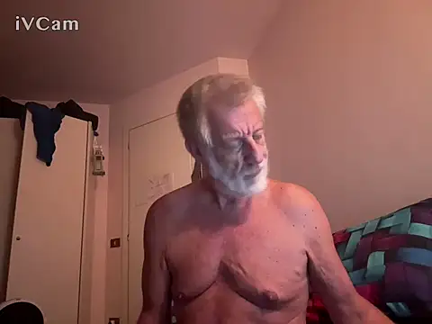 PierPesaroX Show in webcam