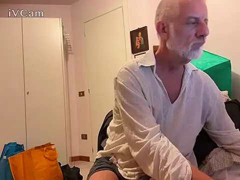 PierPesaroX Show in webcam