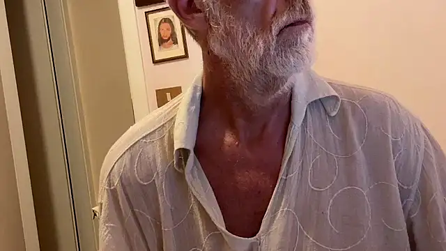 הופעת וובקאם של PierPesaroX