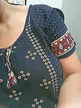XXX chat uživo modela angel_ridhi