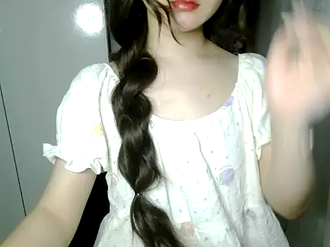 Sala de chat ao vivo de _Shizukaa_