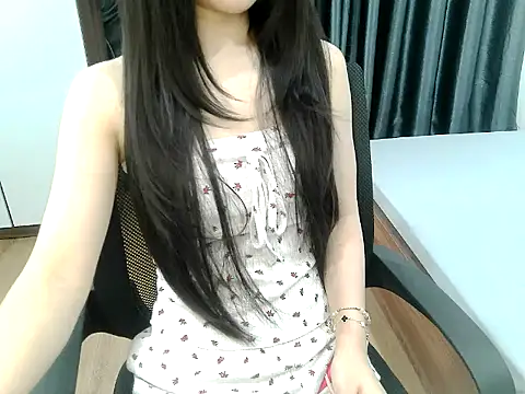 _hihihahaa_'s Live XXX Chat