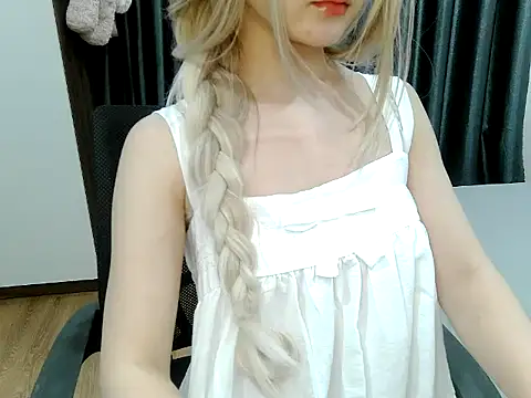 _meomeoo_ Webcamshow