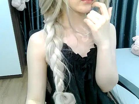 _meomeoo_ Show Webcam
