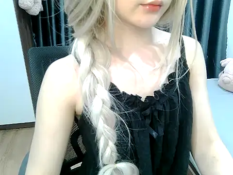 _meomeoo_ Webcam show
