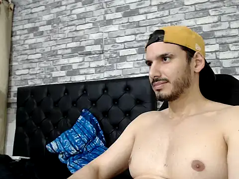 MrTyler667 Show Webcam