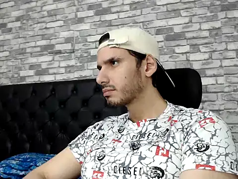 MrTyler667のウェブカメラショー