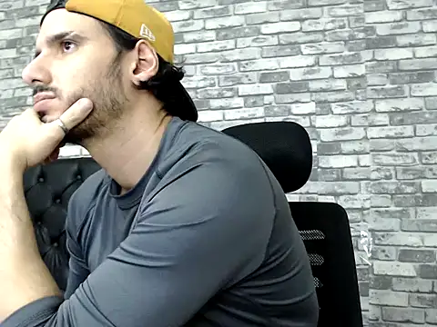 MrTyler667: вебкам-шоу
