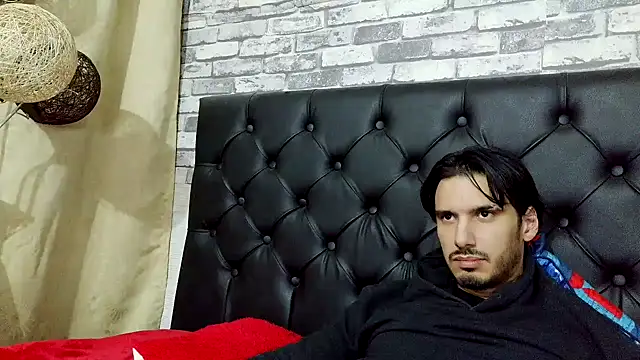 MrTyler667のウェブカメラショー