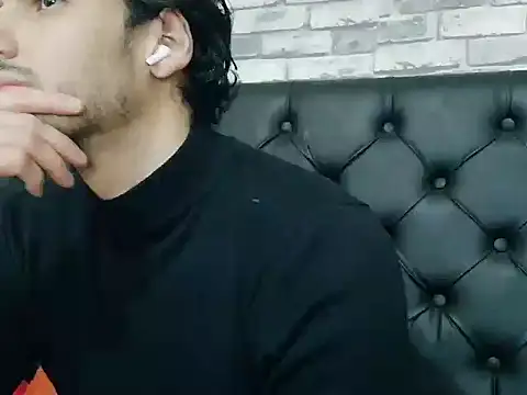 Pokazy przed kamerką – MrTyler667