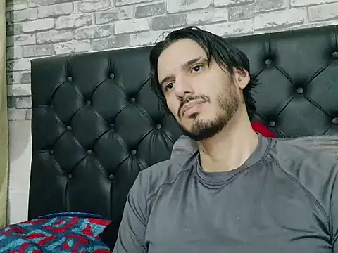MrTyler667 Webcam show