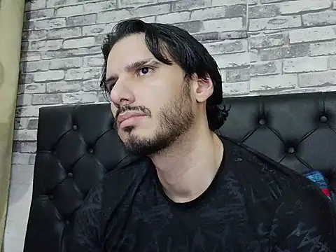 MrTyler667 – webcam-show
