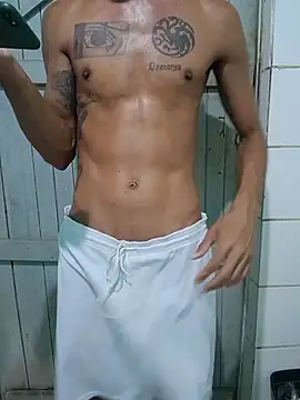 Show de lcsexy45 na webcam