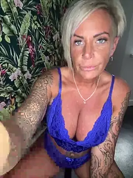 Big-Tits696969 – webcam-show
