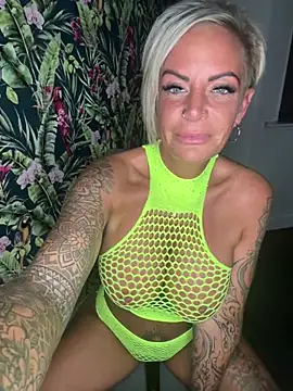 Big-Tits696969 – webcam-show