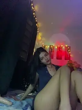 Mia_Clay1 Adlı Modelin Canlı XXX Sohbeti