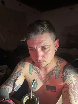 SantyPlayBig's Webcam Show