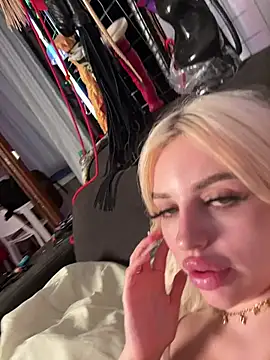 Steffi_Snowbunny Webcam show