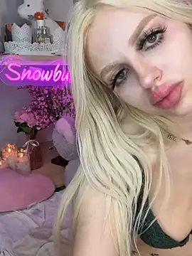 Steffi_Snowbunny live XXX chat