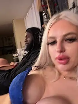 Steffi_Snowbunnyのウェブカメラショー