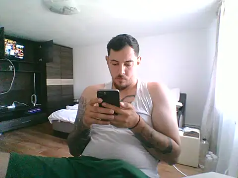 DaNNyeL016 Webcam-Show