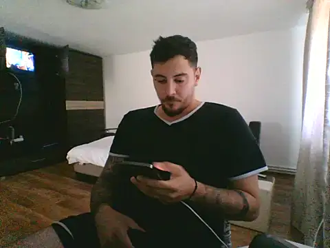 DaNNyeL016 Webcam Show
