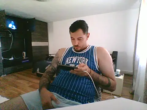 DaNNyeL016 Webcam-Show