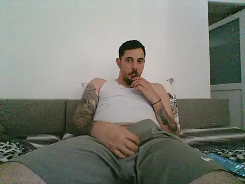 DaNNyeL016 Webcam-Show
