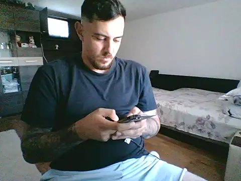 DaNNyeL016 Webcam Show