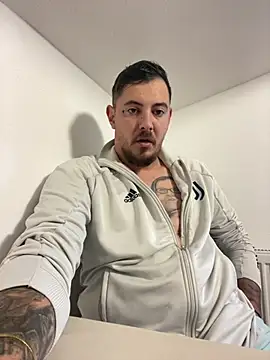 DaNNyeL016 Webcam Show