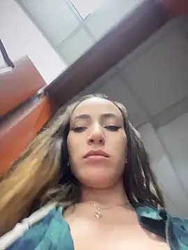 IAmNobodyXXX 网络视讯表演