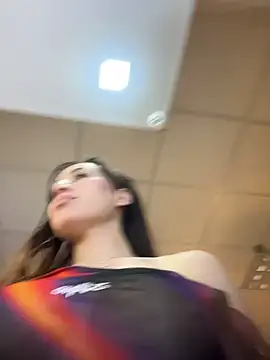 Show modela IAmNobodyXXX na web-kameri