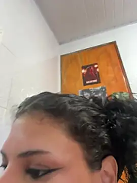 lulubratzz Webcamshow