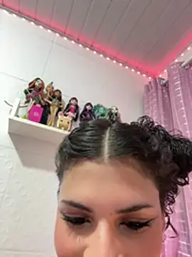 lulubratzz Adlı Modelin Web Kamerası Şovu