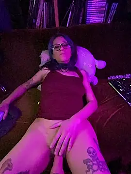 mmmminaDarling's Webcam Show