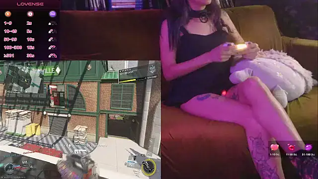 הופעת וובקאם של mmmminaDarling