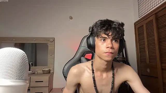 OopsAgain_  라이브 XXX 채팅