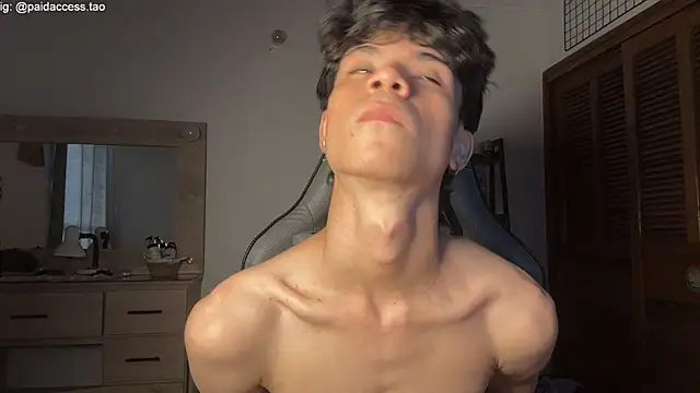 OopsAgain_のウェブカメラショー