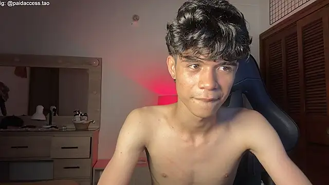 OopsAgain_'s Webcam Show