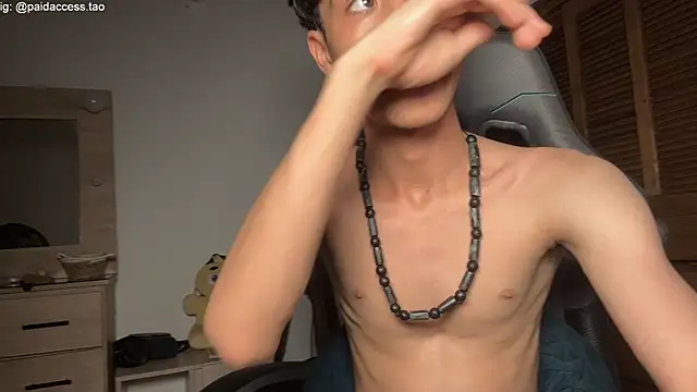 OopsAgain_ 网络视讯表演
